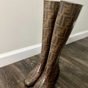 Authentic Fendi Rainboots size 36